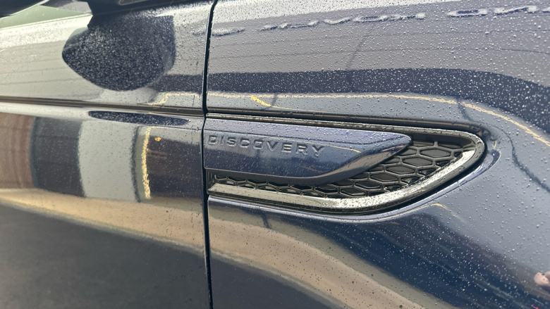 Land Rover Discovery Sport 2.0 D200 R-Dynamic HSE 5dr Auto Diesel Station Wagon